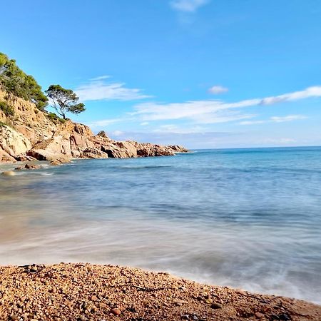 ⭑ Sea Views + Private Beach. What Else? ⭑ Tossa de Mar Esterno foto