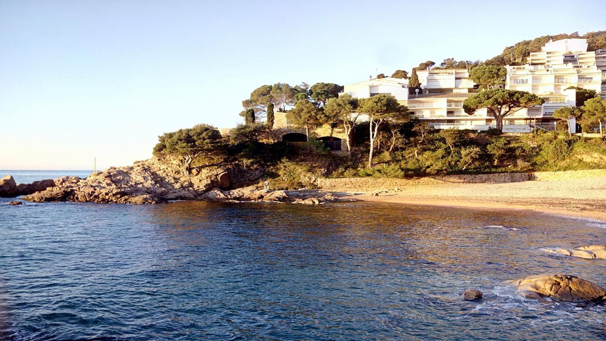 ⭑ Sea Views + Private Beach. What Else? ⭑ Tossa de Mar Esterno foto