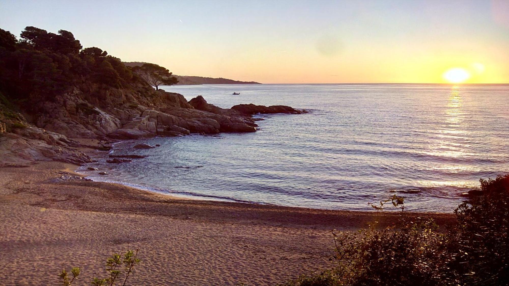 ⭑ Sea Views + Private Beach. What Else? ⭑ Tossa de Mar Esterno foto